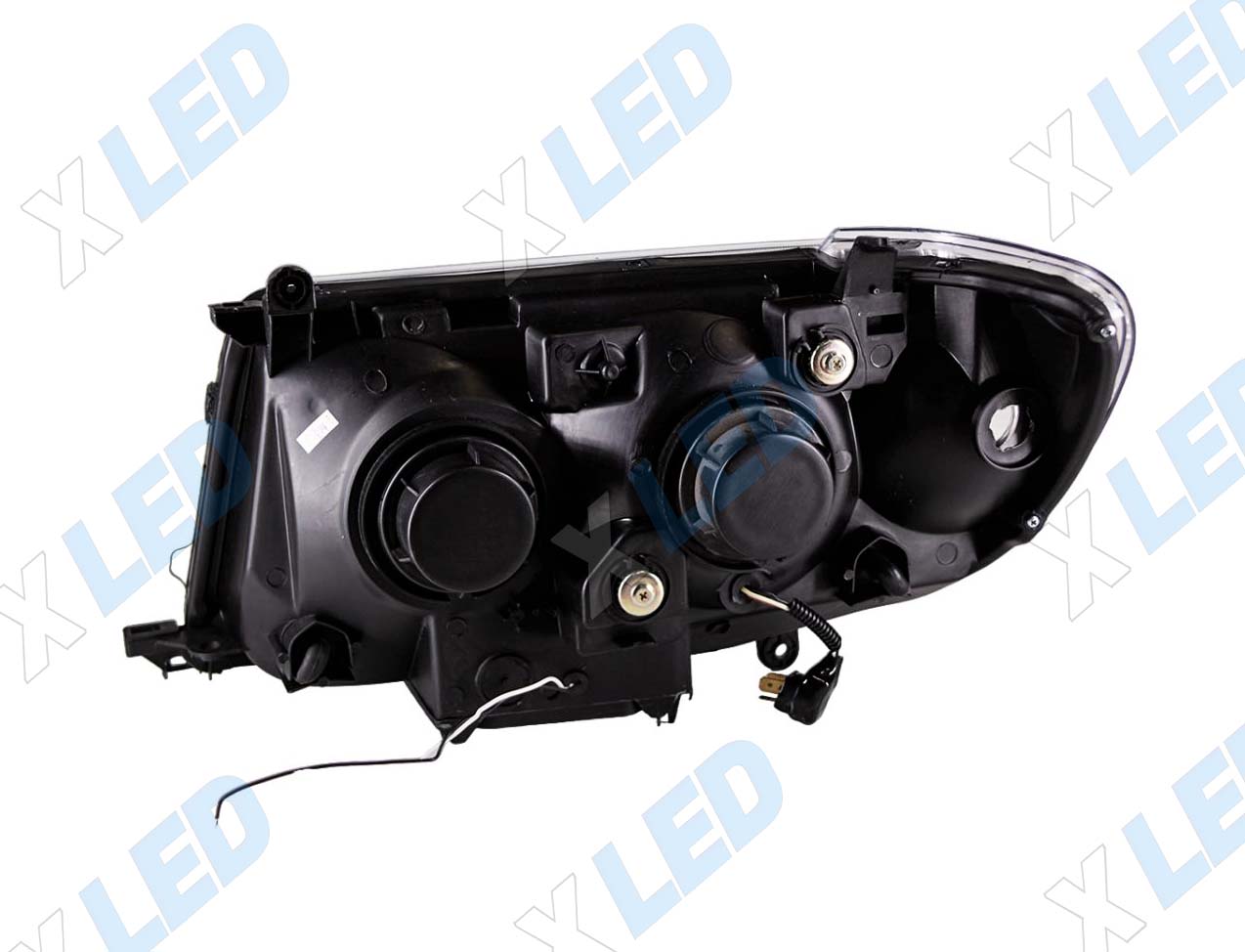 Фара Toyota Land Cruiser 100 (2005-2007) LED (правая)