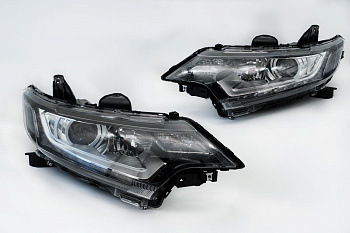 Комплект фар Mitsubishi Outlander (2016-2018) с bi-led линзами ХV5 X-LED