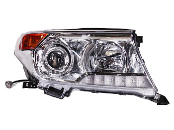 Фара Toyota Land Cruiser 200 (2012-н.в.) Ксенон с электрокорректором (правая) 