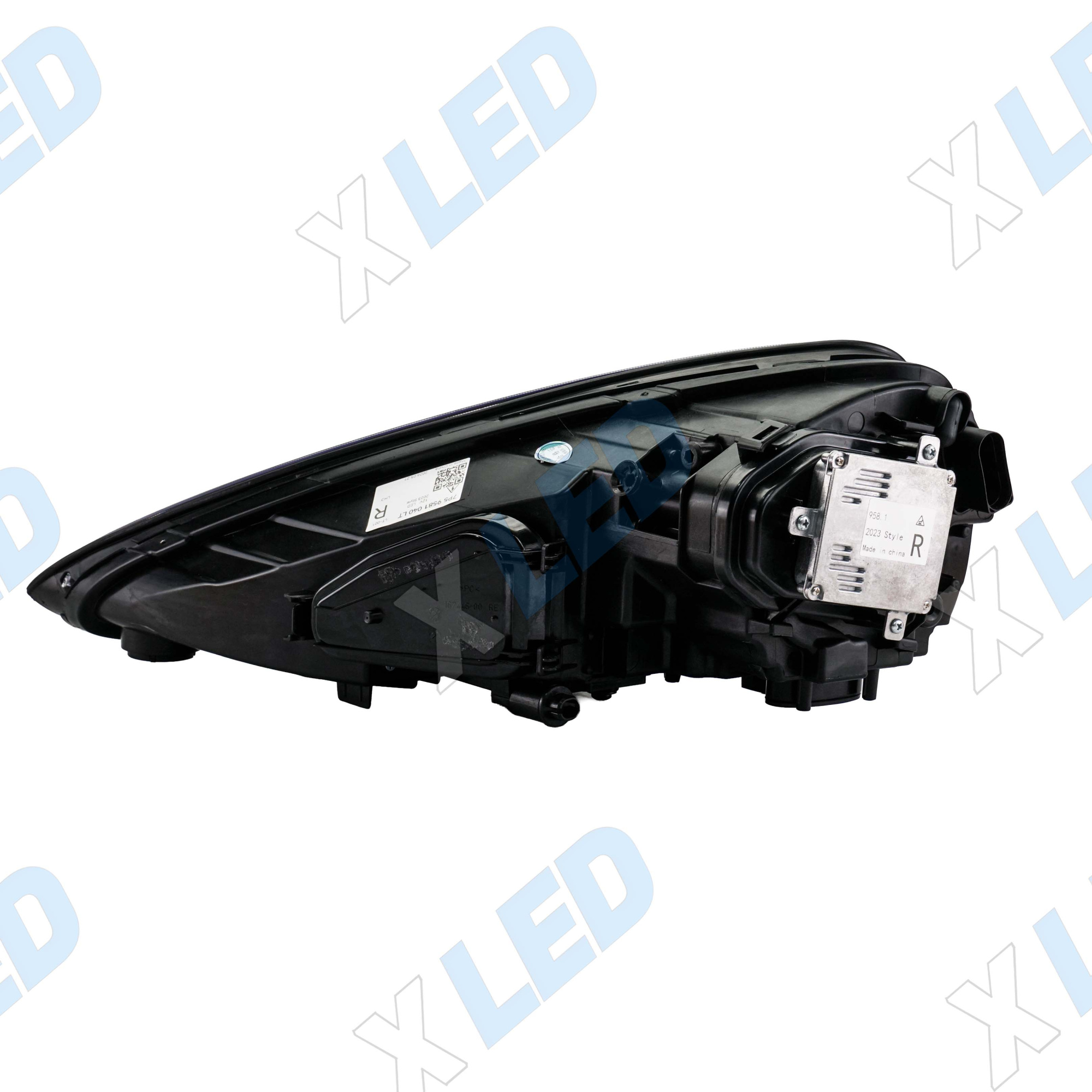 Фара Porsche Cayenne II (958) (2010-2014) LED Matrix (правая)